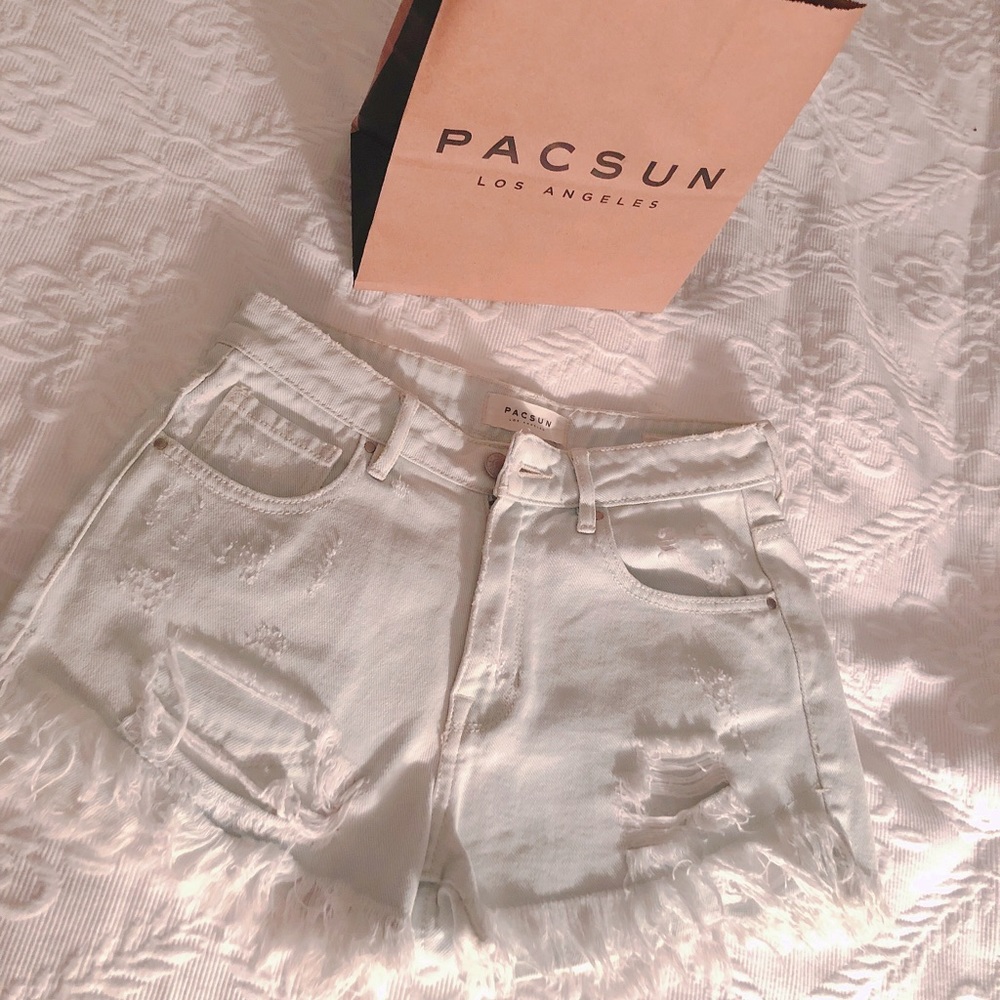 PacSun  high rise denim shorts